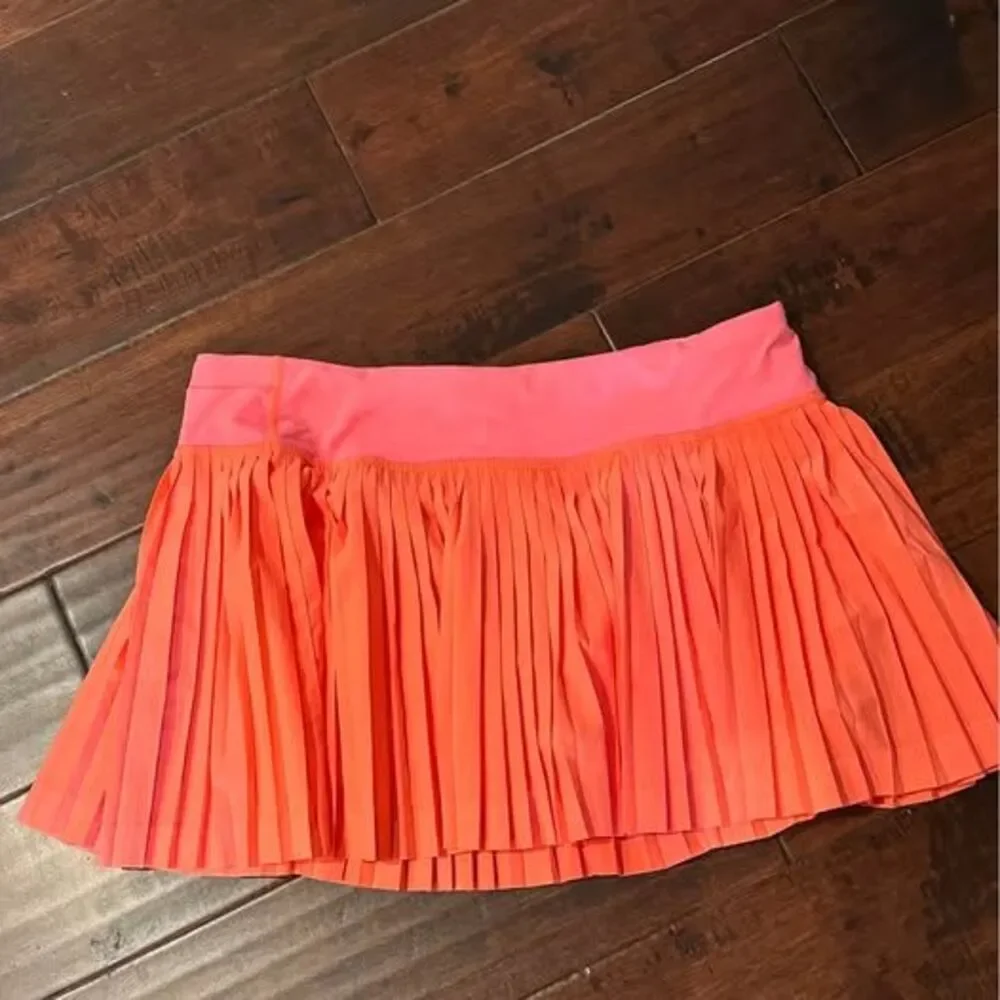 Lululemon Pleated Skirt